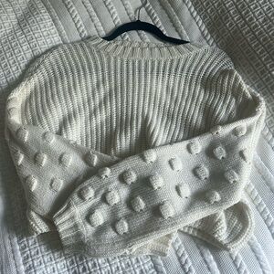 Crop white cable knit sweater!